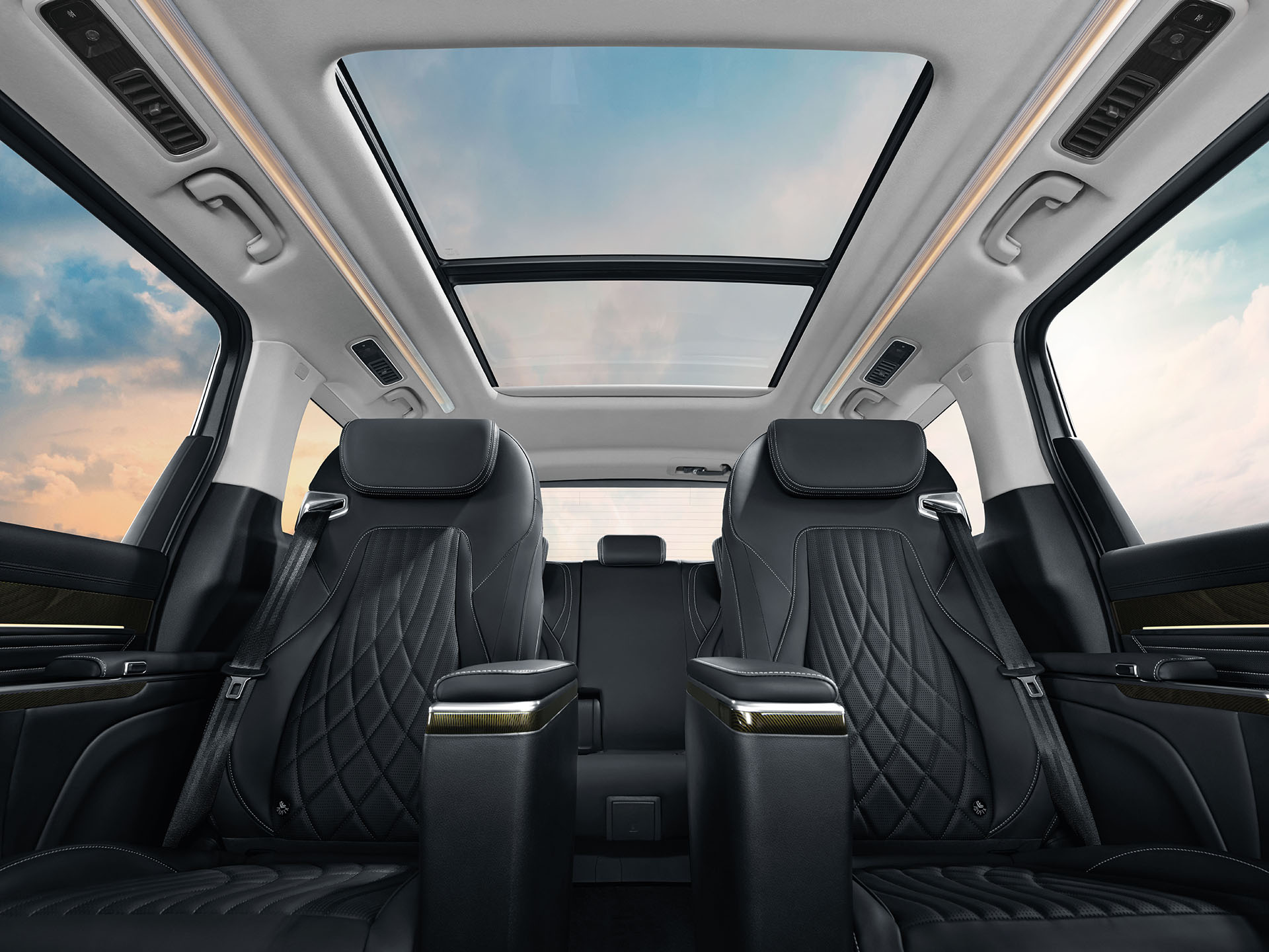 MG M9 Hong Kong Redefining the Luxurious Electric MPV